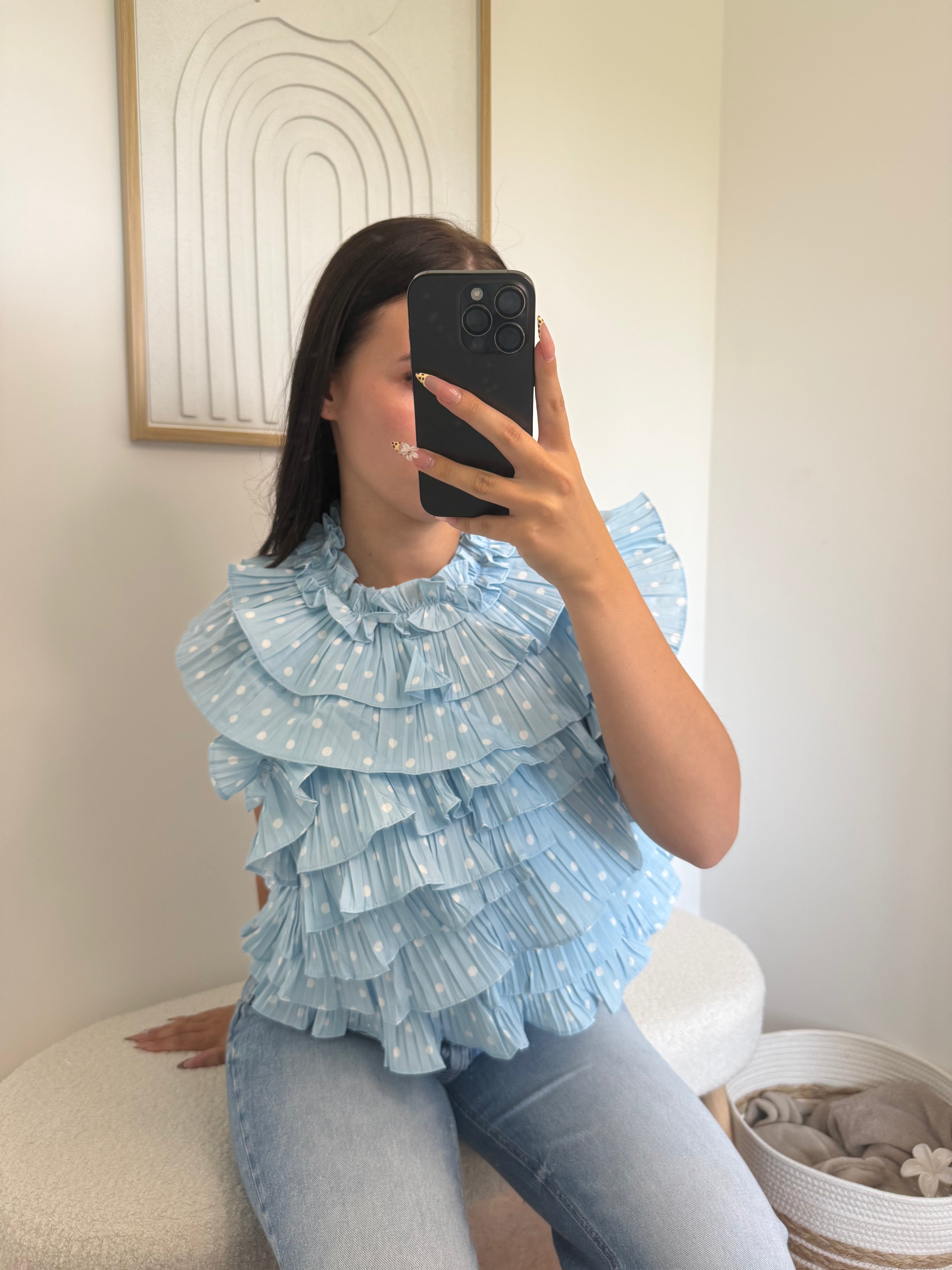 Top "Janaa" à Volant en Pois Bleu Pastel