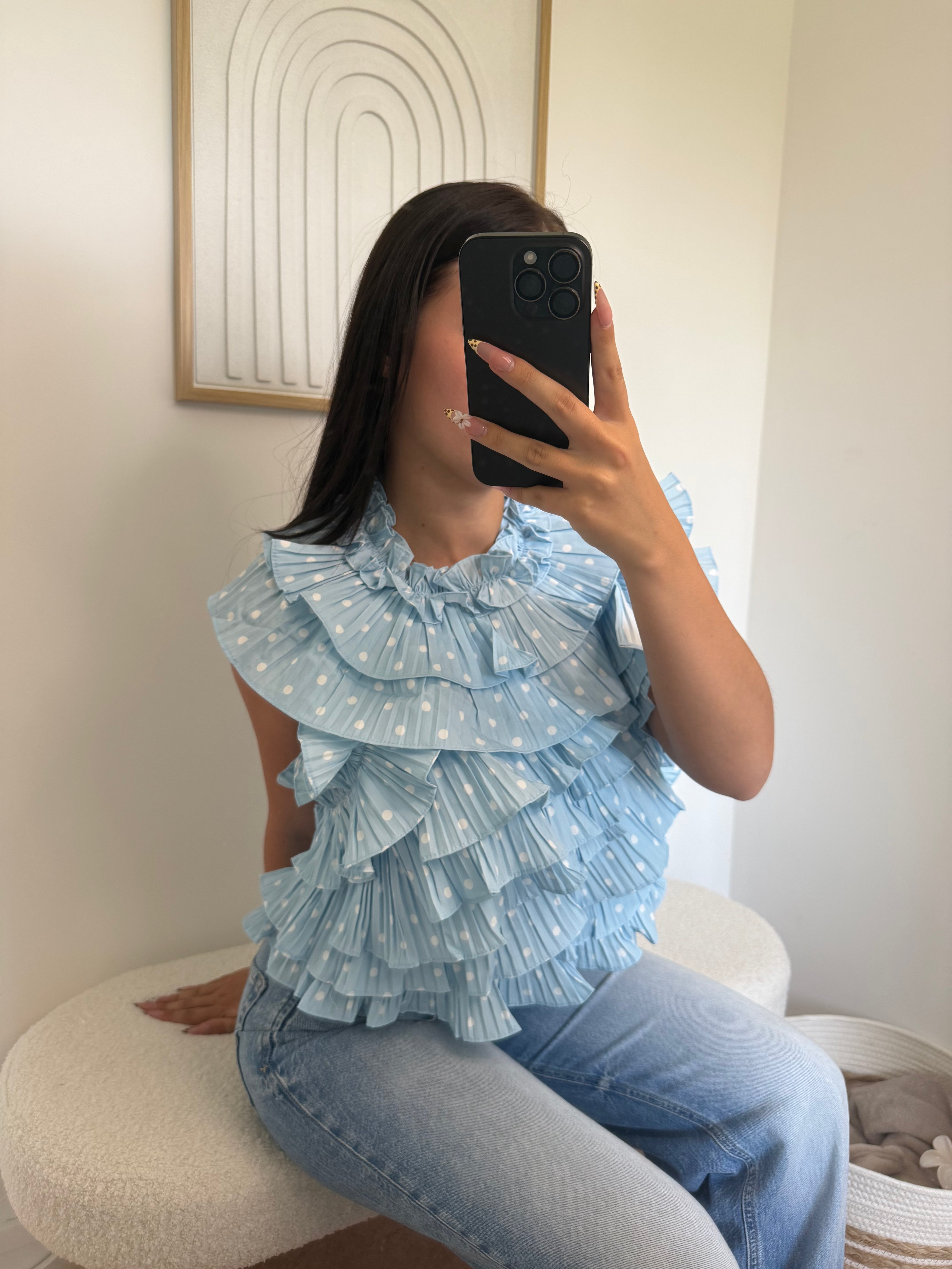 Top "Janaa" à Volant en Pois Bleu Pastel