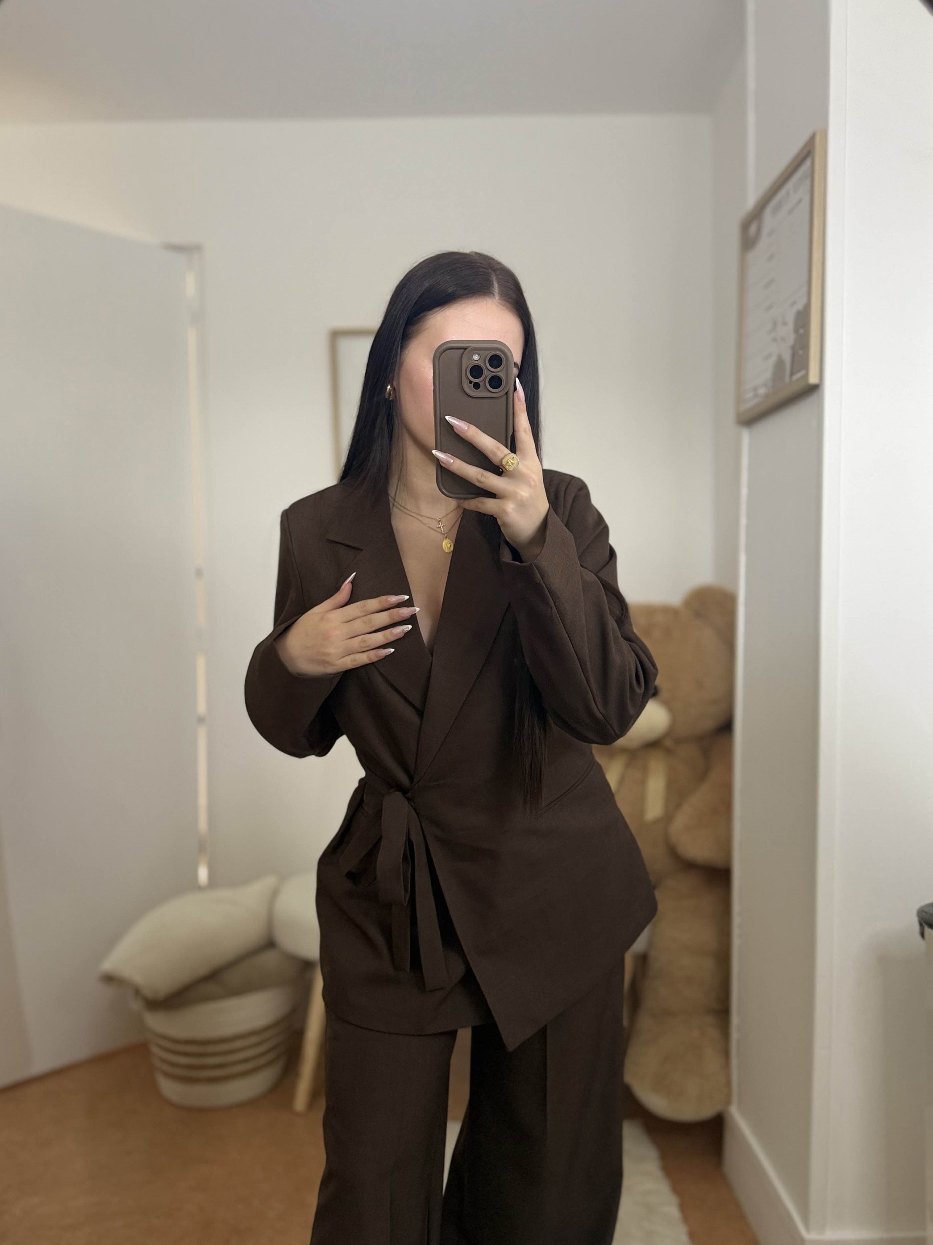 Ensemble "Alya" Blazer Ceintré Pantalon Marron Chic 🤎